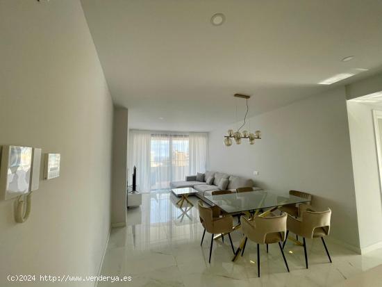 ¡ALQUILER PARA TODO EL AÑO! Precioso apartamento en Playa de Poniente - ALICANTE