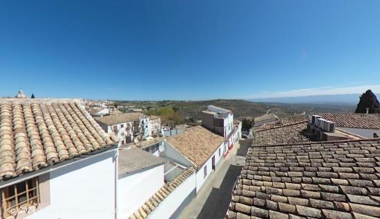 CASA EN EL CENTRO DE ÚBEDA - JAEN