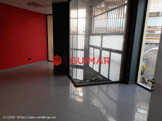 Local en venta en l'Hospitalet - Torrassa - BARCELONA