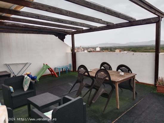 Se vende piso Duplex con terraza en La Pobla de Vallbona, Valencia - VALENCIA