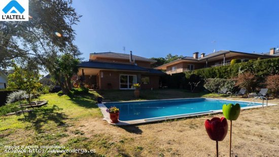  Chalet / Torre en venta  en Ametlla del Vallès, L - Barcelona 