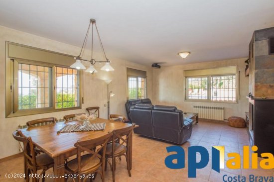 Unifamiliar aislada en venta  en Castell-Platja d Aro - Girona