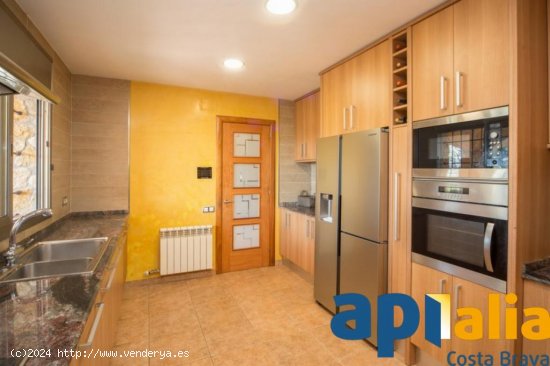 Unifamiliar aislada en venta  en Castell-Platja d Aro - Girona