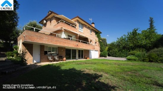 Chalet / Torre en venta  en Ametlla del Vallès, L - Barcelona