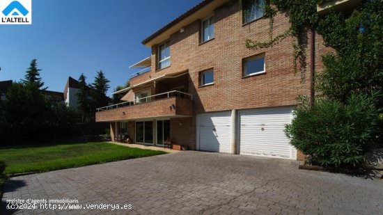 Chalet / Torre en venta  en Ametlla del Vallès, L - Barcelona