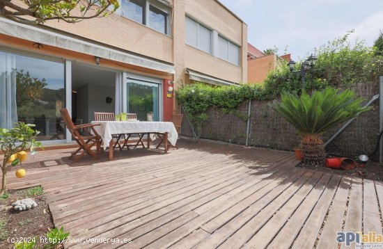 Unifamiliar adosada en venta  en Sant Cebrià de Vallalta - Barcelona