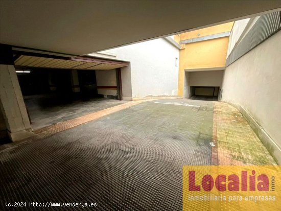 Plaza de garaje en venta en Bezana. Cantabria