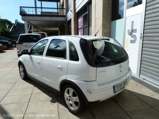 Opel Corsa Corsa Club 1.2 16v 5p. muy muy bien cuidado, kilómetros garantizados - Montcada i Reixac