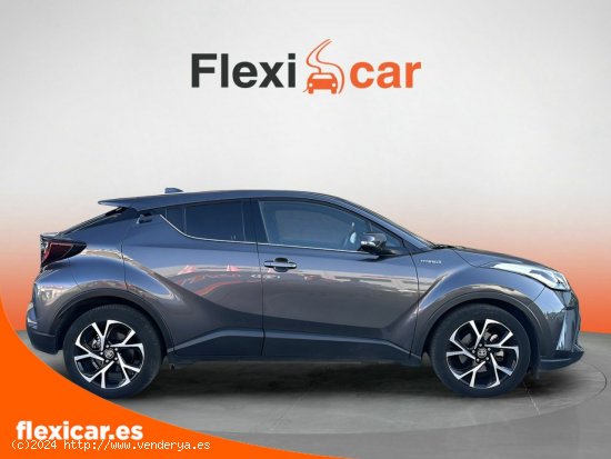 Toyota C-HR 1.8 125H Advance - 5P (2022) - Sant Boi de Llobregat