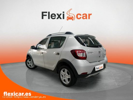 Dacia Sandero Stepway TCE 90 - Tarragona