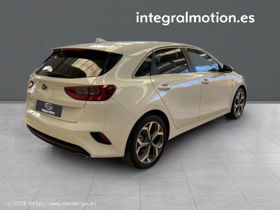 Kia Ceed 1.0 T-GDi 88kW (120CV) Drive - Sada