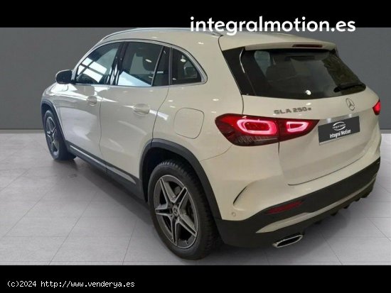 Mercedes GLA GLA 250 e - ONLINE