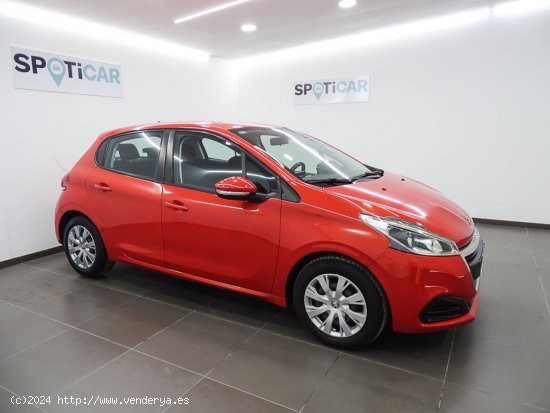 Peugeot 208 5P STYLE 1.2L PureTech 82 - Manises