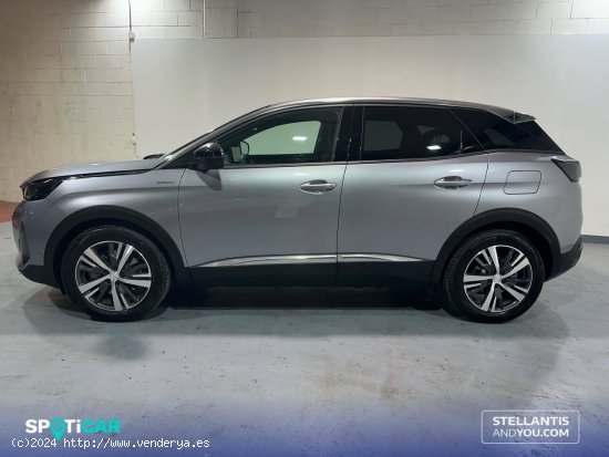 Peugeot 3008  225 e-EAT8 Allure Pack - Sant Feliu de Llobregat