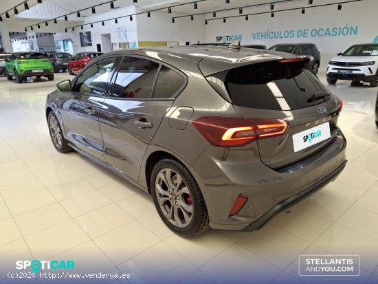 Ford Focus  1.0 Ecoboost MHEV 92kW ST-Line Style SIP - Oleiros