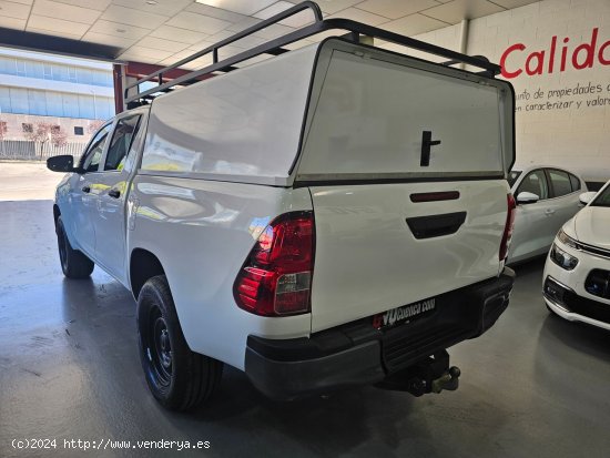 Toyota Hilux 2.4 D-4d Cabina Doble Gx - CUENCA