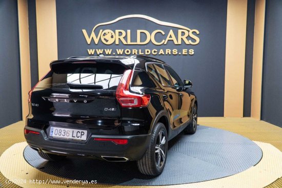 Volvo XC40 2.0 D4 AWD R-Design Auto - Granada