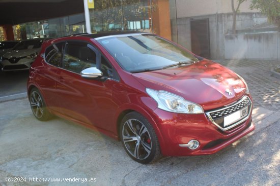 Peugeot 208 GTi 200cv - Madrid