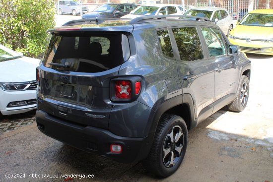 Jeep Renegade Trailhawk 1.3 PHEV 177kW (240CV) AT AWD - Madrid