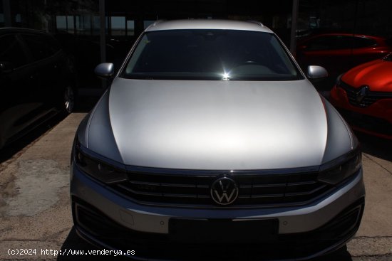 Volkswagen Passat Variant GTE 1.4 TSI e-Power 115kW + 85kW - Madrid