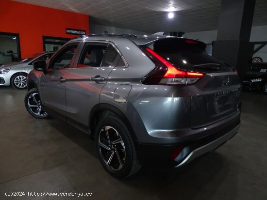 Mitsubishi Eclipse Cross 2.4 PHEV Kaiteki Auto 4WD - Madrid