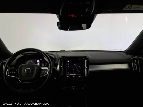 Volvo XC40 1.5 T4 Twin Recharge Inscription Auto - Madrid