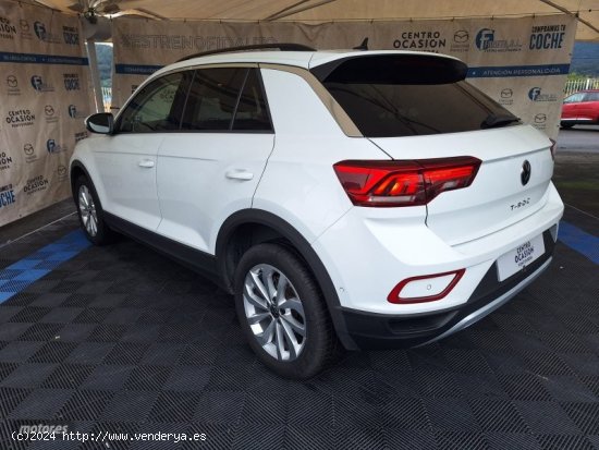 Volkswagen T-Roc T-ROC 1.5TSI DSG LIFE 5P de 2022 con 67.501 Km por 25.900 EUR. en Pontevedra