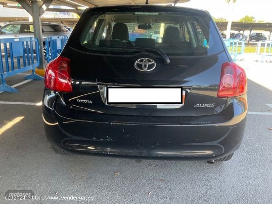 Toyota Auris 1.6 Luna de 2008 con 27.523 Km por 8.990 EUR. en Tarragona