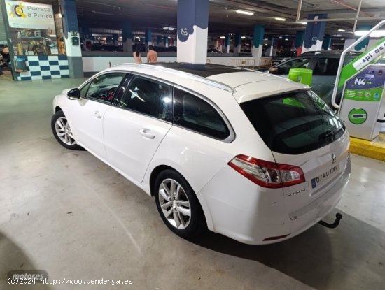 Peugeot 508 Allure de 2011 con 273.000 Km por 4.700 EUR. en Sevilla