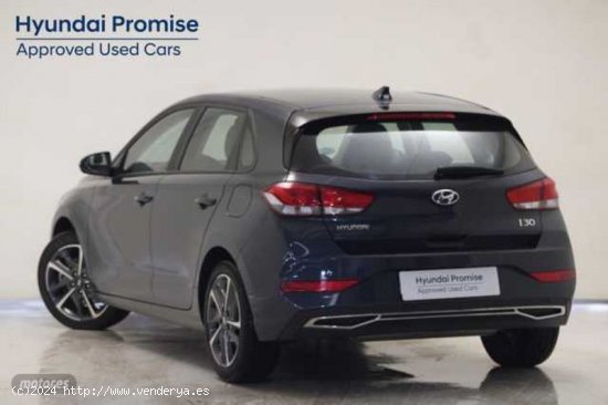 Hyundai i30 1.5 DPI Klass SLX 110 de 2023 con 7.786 Km por 19.500 EUR. en Alicante