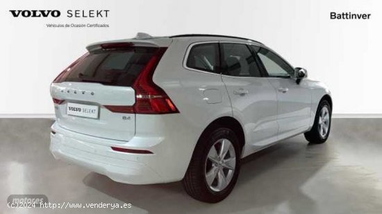 Volvo XC 60 2.0 B4 D CORE AUTO 197 5P de 2023 con 24.870 Km por 43.500 EUR. en Madrid