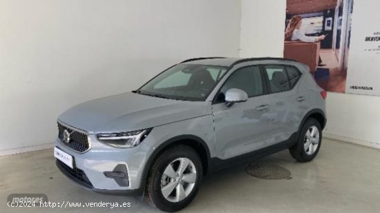 Volvo XC40 2.0 B3 ESSENTIAL AUTO 163 5P de 2024 con 10 Km por 35.000 EUR. en Cadiz