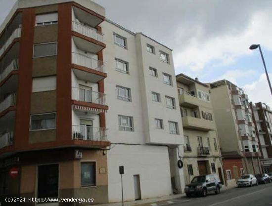 Edificio completo de 8 viviendas + Bajo comercial - ALICANTE