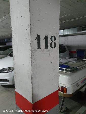 Parking doble Vilanova - BARCELONA