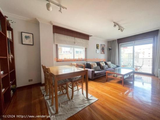 REF 4186 AMPLIO PISO 4 DORM. CON 2 PLAZAS DE GARAJE AV. FRAGOSO ( VIGO ) - PONTEVEDRA