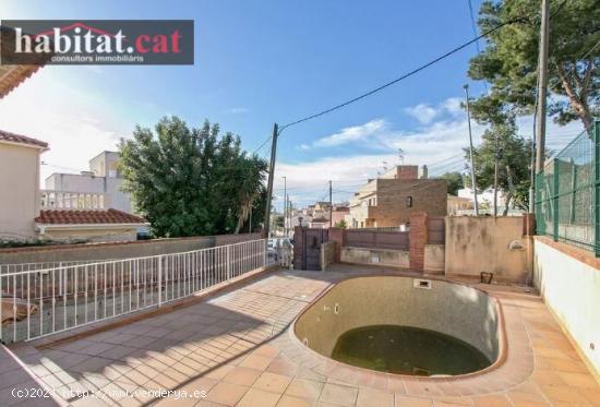 ¡¡ CASA EN VILANOVA I LA GELTRÚ - ZONA LA COLLADA !! - BARCELONA