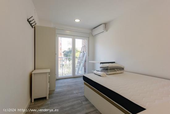 Piso en alquiler por habitaciones - VALENCIA