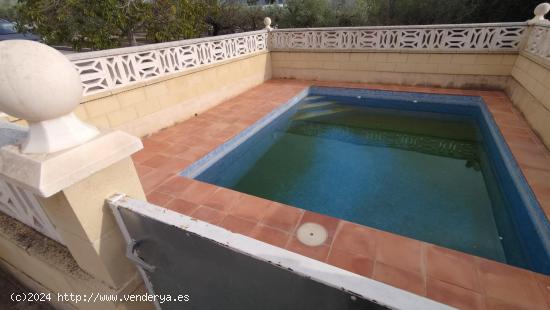 Chalet zona urbanizable en Ontinyent - VALENCIA