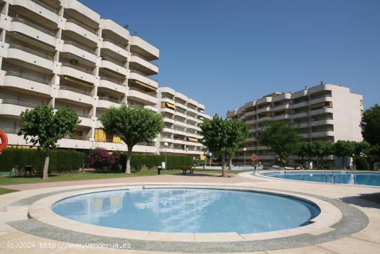 APARTAMENTO DE 1 DORMITORIO CON GRAN TERRAZA ESQUINERA. ED. JEREZ. - TARRAGONA