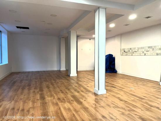 Local comercial en alquiler - BARCELONA