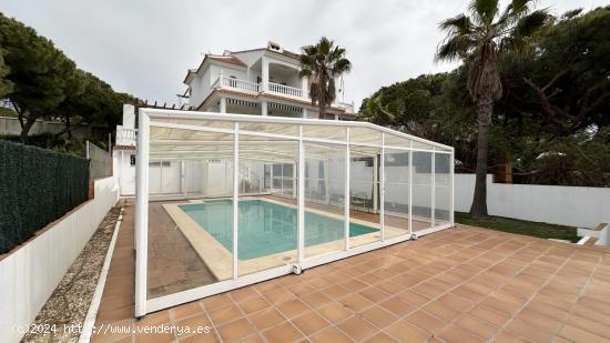 CHALET PAREADO EN VENTA EN MAZAGÓN ZONA EL VIGÍA (HUELVA) - HUELVA