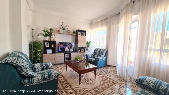  Vivienda Rep Argentina, con balcón - VALENCIA 