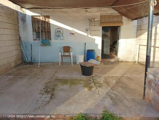 CASA EN VENTA EN LA BARRIADA DE LOS ÁNGELES (ALCOLEA) - CORDOBA