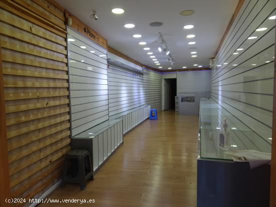 LOCAL COMERCIAL EN CALLE DEL CARMEN - MURCIA