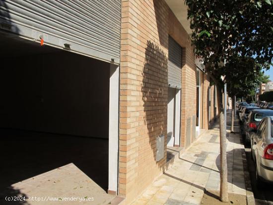 Local comercial en Roquetes zona Ferreries, - TARRAGONA