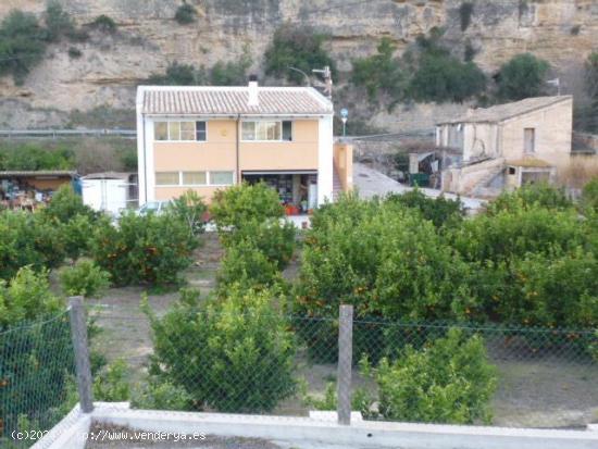  Casa rural a pie de la C-12,  linda con la Via Verde del Baix-Ebre - TARRAGONA 