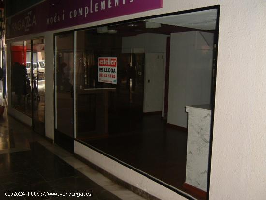 Local comercial en alquiler en Galerias Franquet, centro de la Ciudad - TARRAGONA