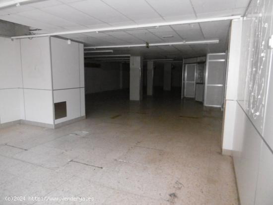  Local comercial en Roquetes de 260.68m2(antiguo supermercado DIA) - TARRAGONA 