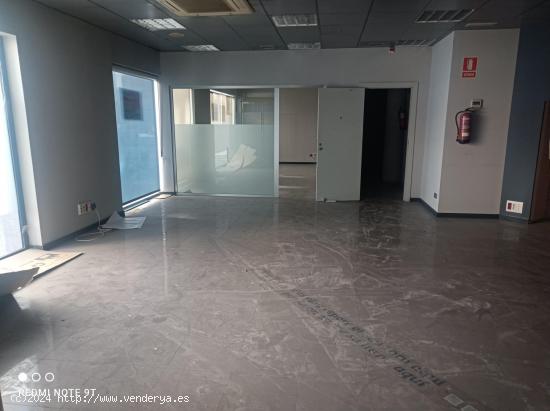 LOCAL EN ALQUILER DE 212m2 EN L'AVD. GENERALITAT - TARRAGONA