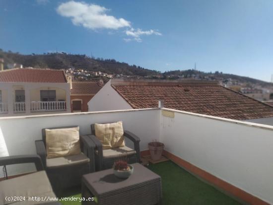  ATICO CON AMPLIA TERRAZA Y VISTAS ESPECTACULARES SIN ASCENSOR - MALAGA 